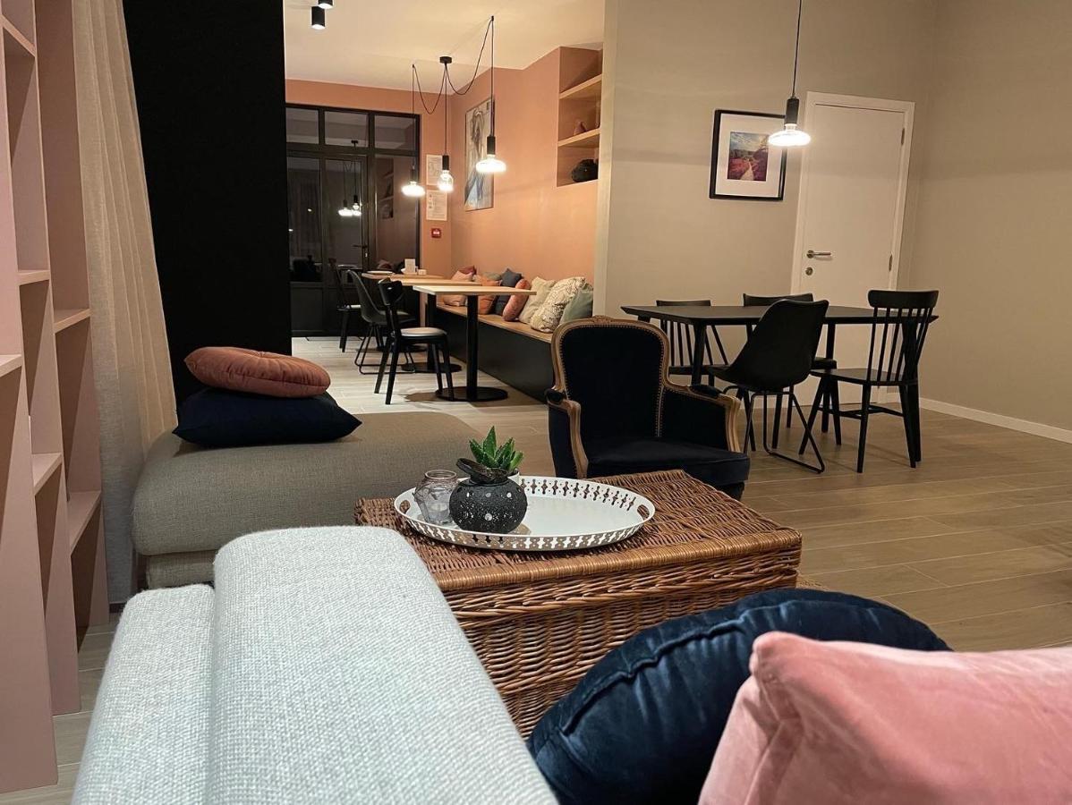 B&B Maris Logies Хаселт Екстериор снимка